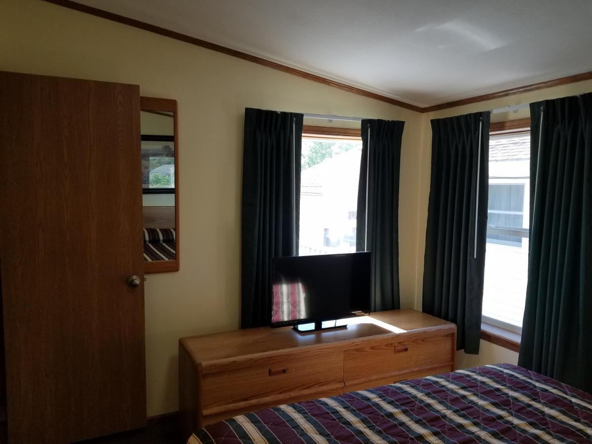 Black Hawk Motel & Suites 위스콘신 델즈 외부 사진