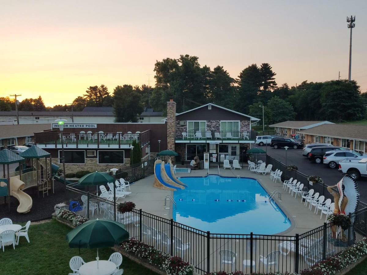 Black Hawk Motel & Suites 위스콘신 델즈 외부 사진
